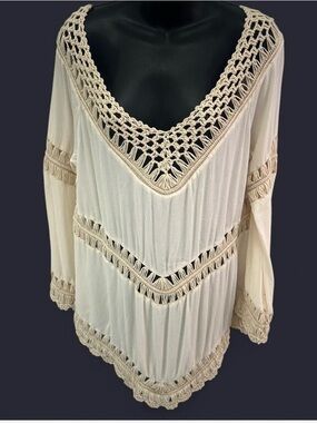 Surf Gypsy Cream Knit-Trim Lightweight Top